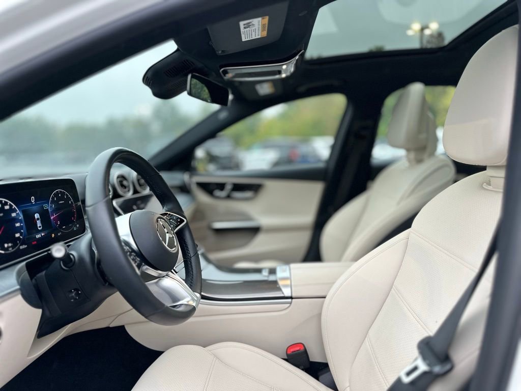 Used 2023 Mercedes-Benz C 300 4MATIC Sedan image 15