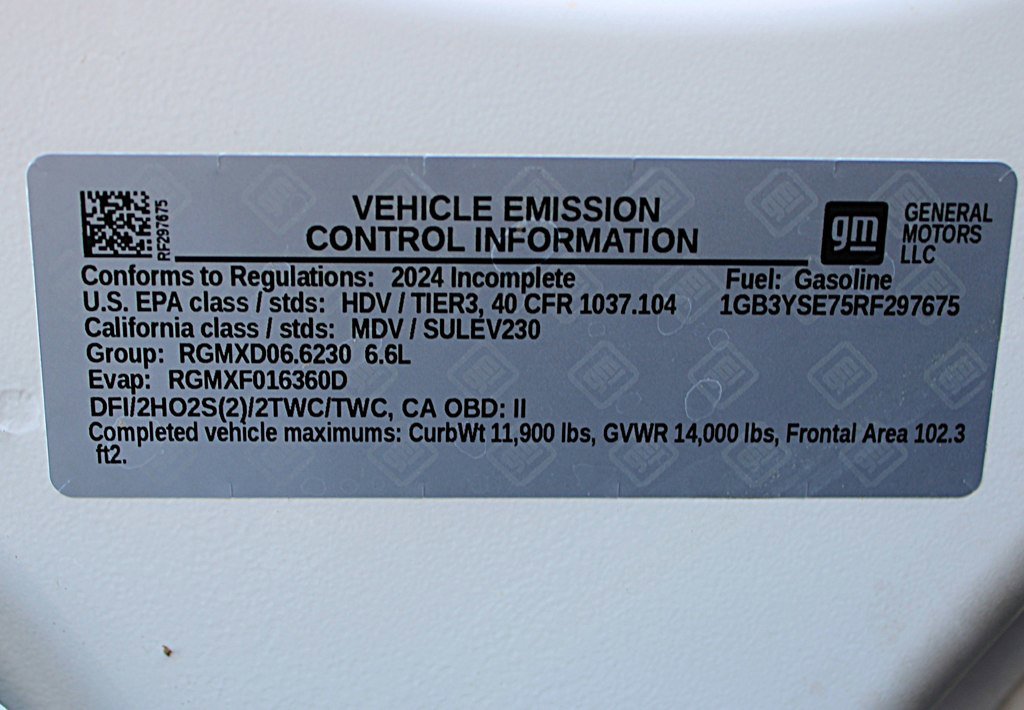 Used 2024 Chevrolet Silverado 3500 W/T w/ Snow Plow Prep Package image 39