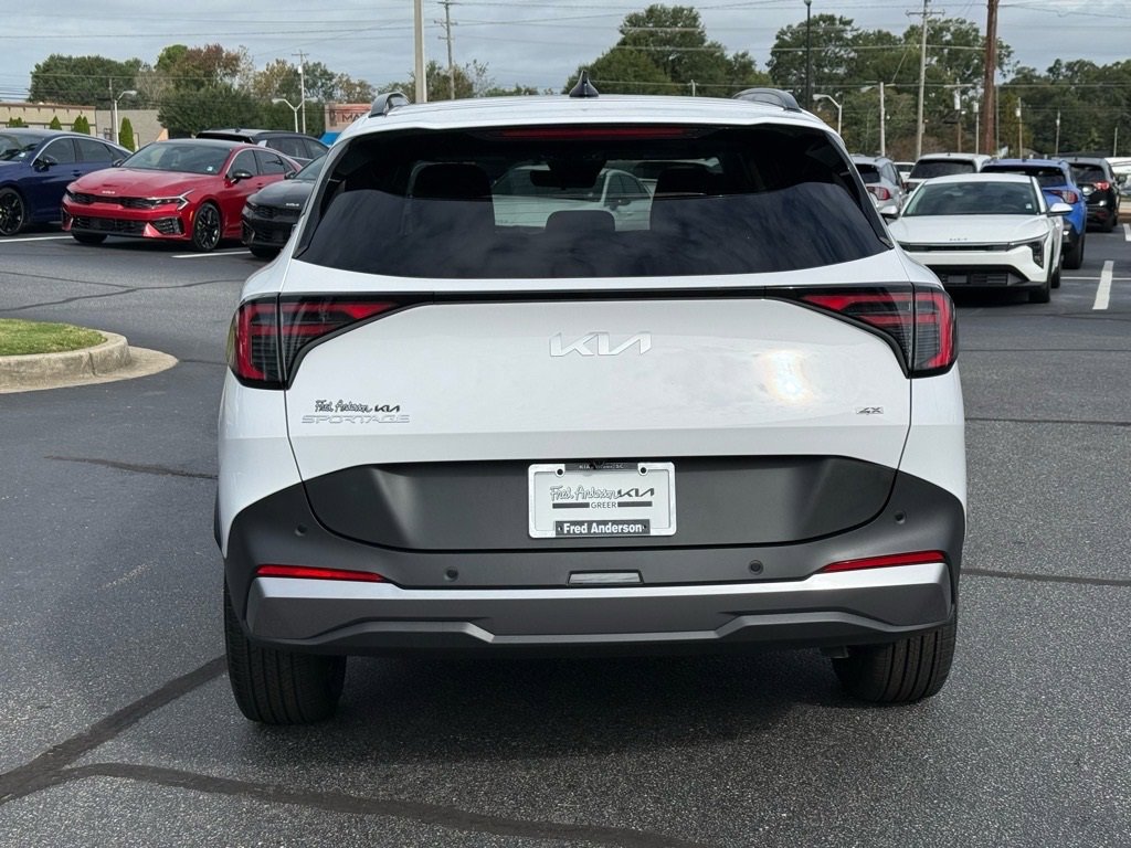New 2026 Kia Sportage EX w/ EX Panorama Roof Package image 4