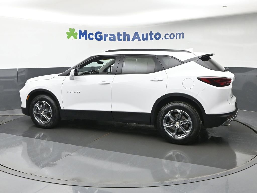 Used 2023 Chevrolet Blazer LT w/ Sound & Technology Package image 18