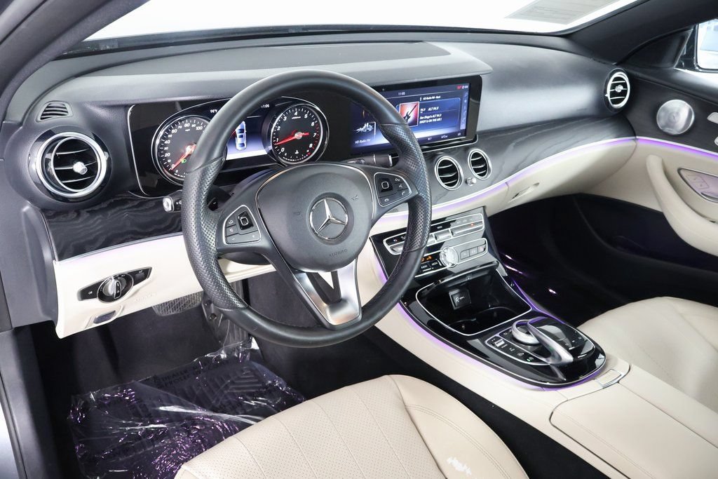 Used 2017 Mercedes-Benz E 300 image 7