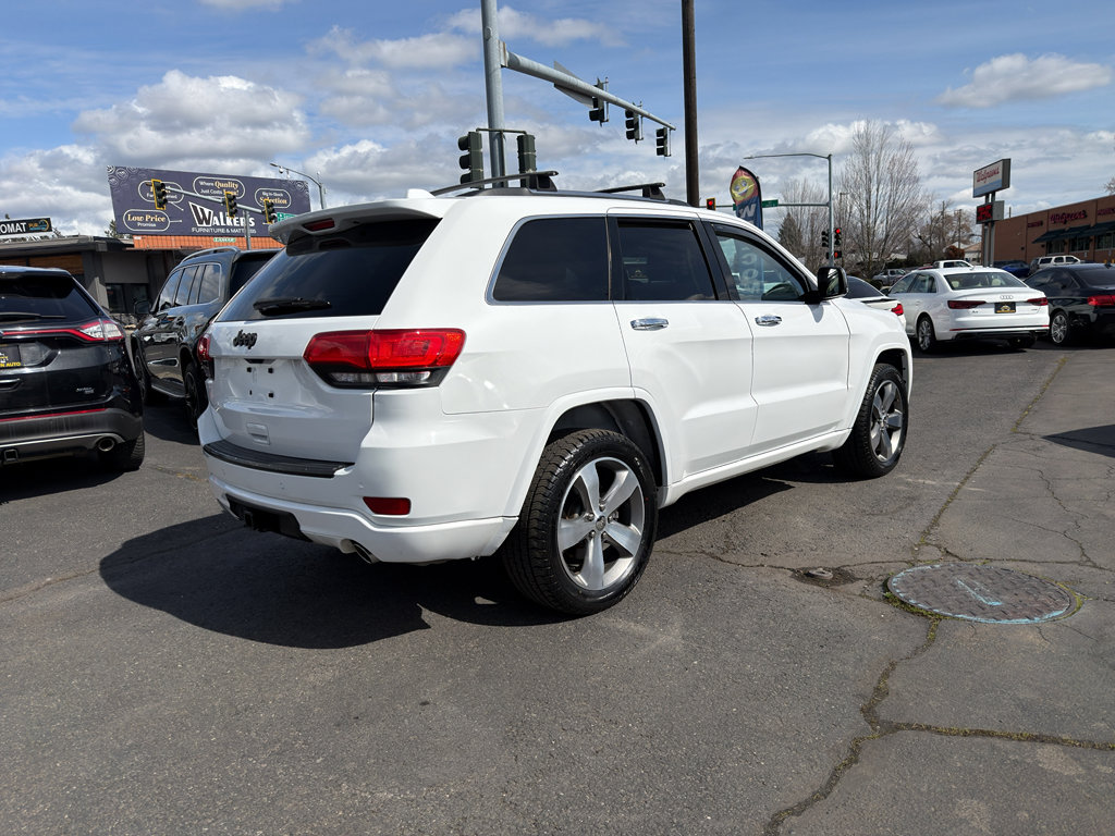 Used 2016 Jeep Grand Cherokee Overland AWD/4WD image 8
