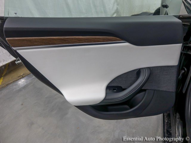 Used 2023 Tesla Model S image 38