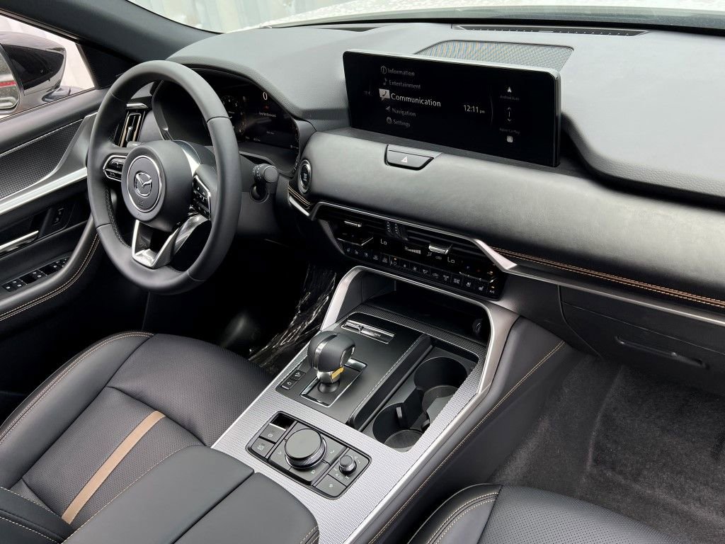 New 2025 MAZDA CX-70 3.3 Turbo w/ Premium Plus Pkg image 6