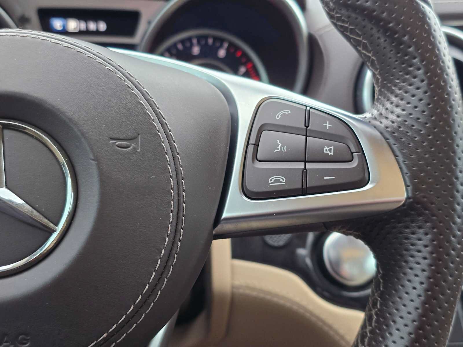 Used 2017 Mercedes-Benz SL 450 image 29