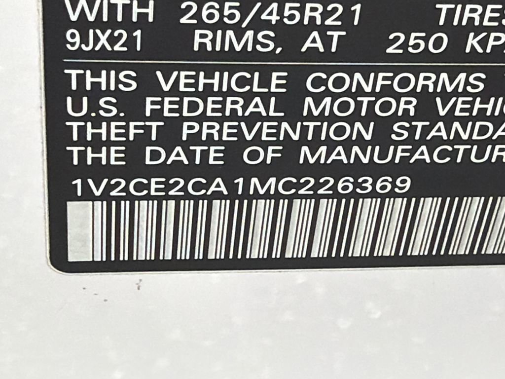 Used 2021 Volkswagen Atlas Cross Sport SEL R-Line FWD image 34