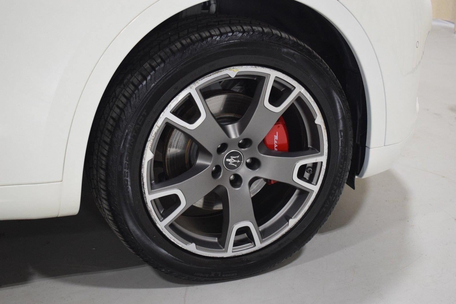 Certified 2023 Maserati Levante GT AWD/4WD image 17