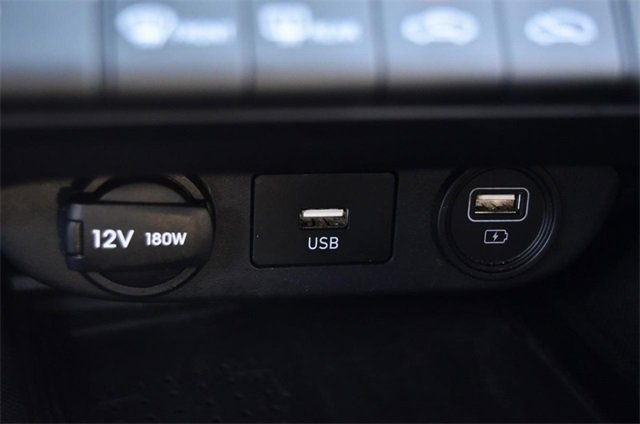 Used 2022 Hyundai Elantra N image 16