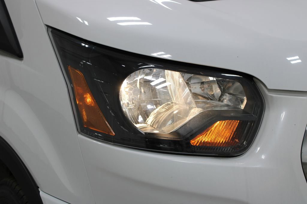 Used 2024 Ford Transit 350 XLT image 12