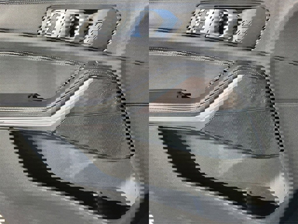 Used 2023 BMW X5 sDrive40i image 15