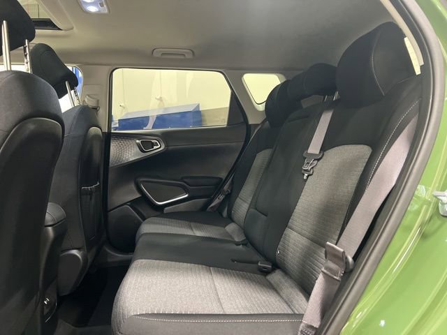 Used 2023 Kia Soul EX FWD image 12