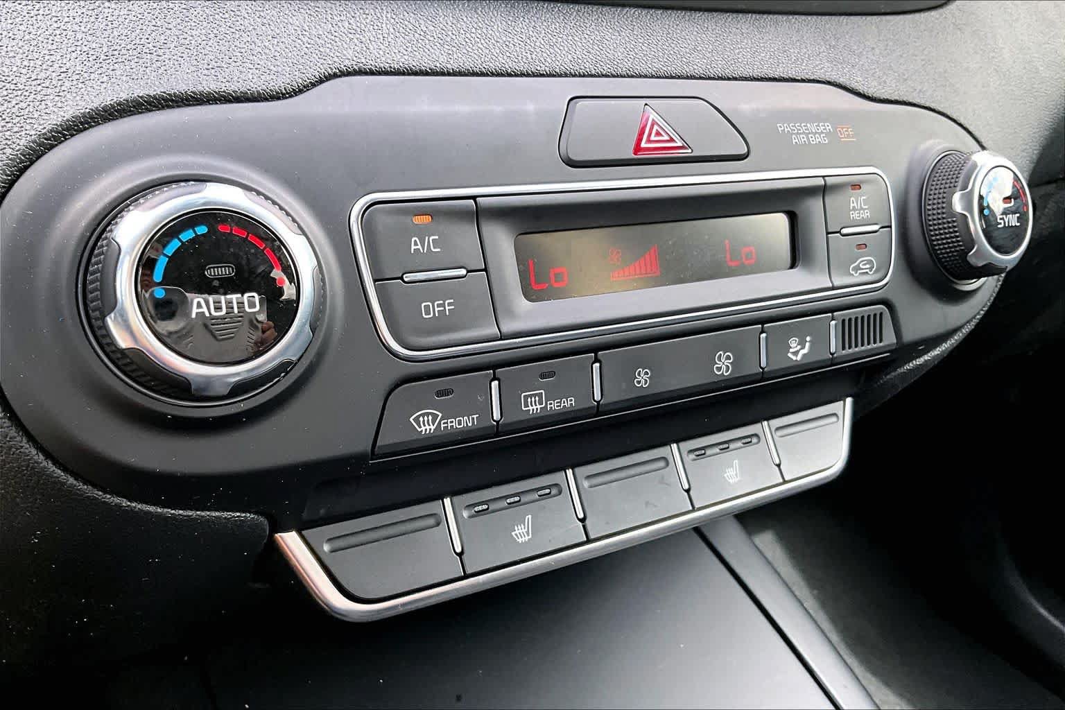Used 2019 Kia Sorento S AWD/4WD image 29