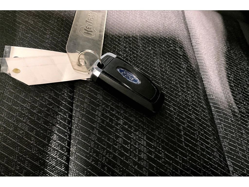 Used 2022 Ford F150 XLT w/ Equipment Group 302A High image 13