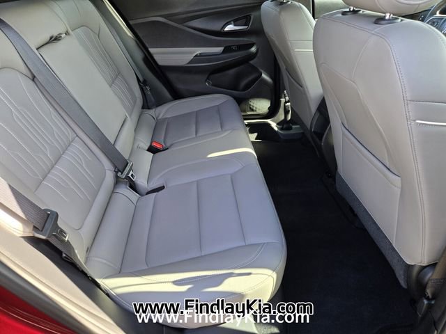 Used 2025 Buick Envista Avenir image 18