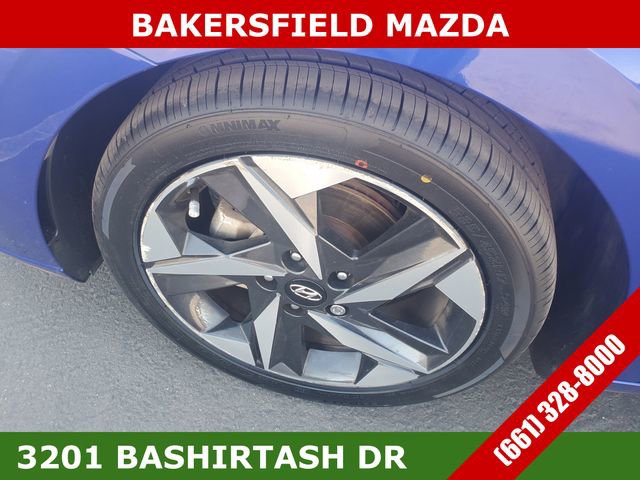 Used 2023 Hyundai Elantra SEL w/ Convenience Package image 29