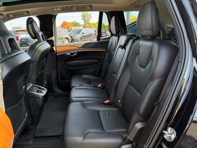Used 2022 Volvo XC90 T6 Momentum w/ Climate Package image 15