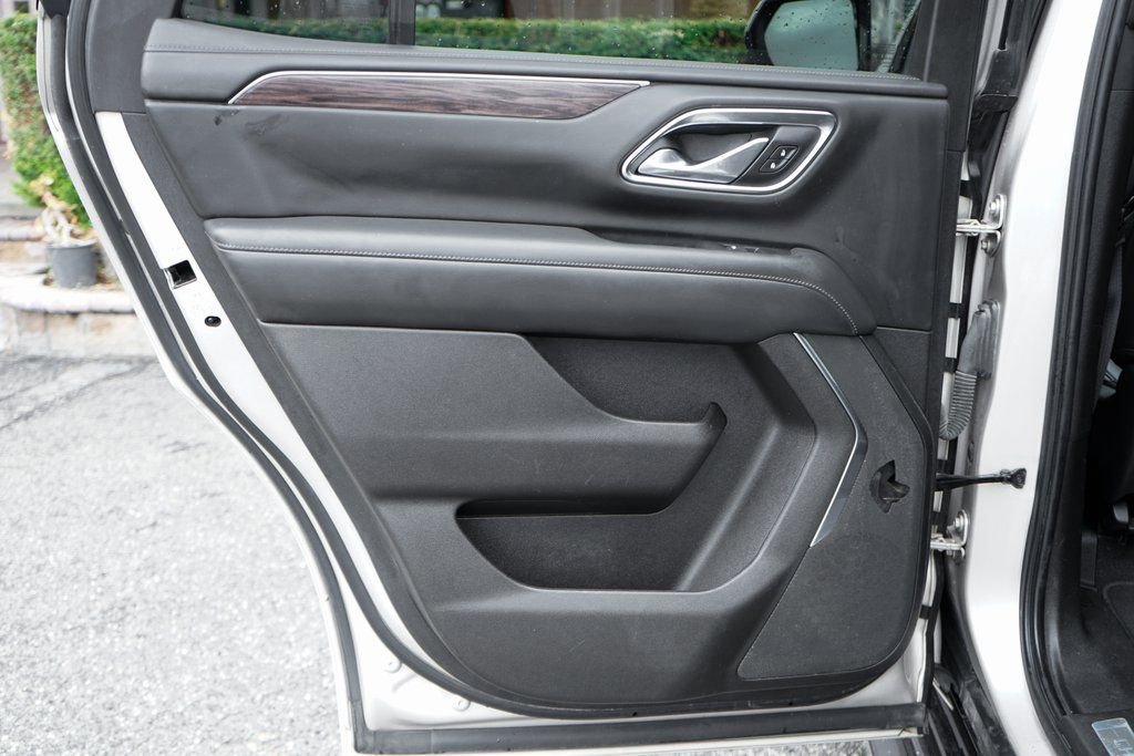 Used 2021 Chevrolet Tahoe LT image 35