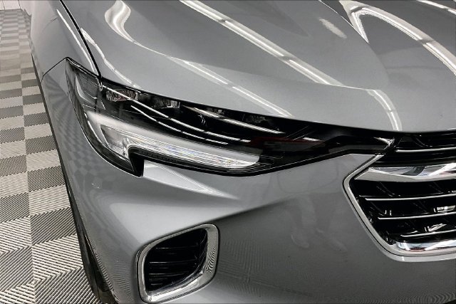 Used 2023 Buick Envision Essence FWD image 33