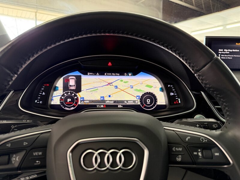 Used 2019 Audi Q7 3.0T Prestige w/ Prestige Package image 18