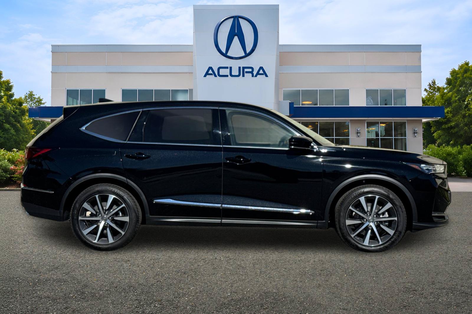 New 2026 Acura MDX w/ Technology Package AWD/4WD image 2