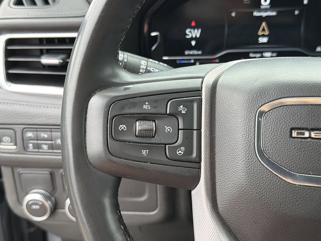 Used 2023 GMC Yukon Denali image 27