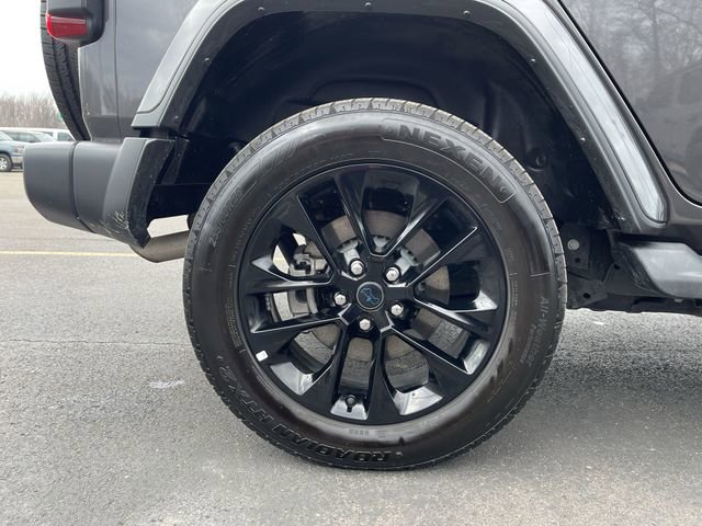 Used 2025 Jeep Wrangler Unlimited Sahara image 34