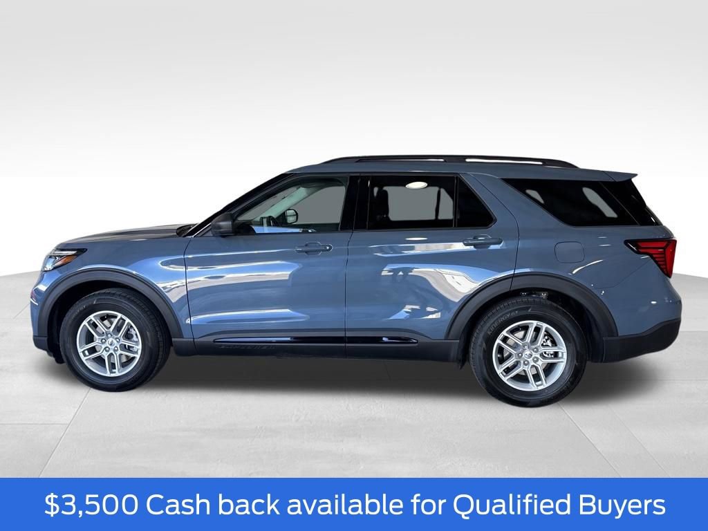 New 2026 Ford Explorer Active image 2