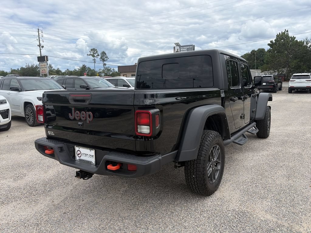 Used 2021 Jeep Gladiator Mojave w/ Trailer Tow Package AWD/4WD image 6