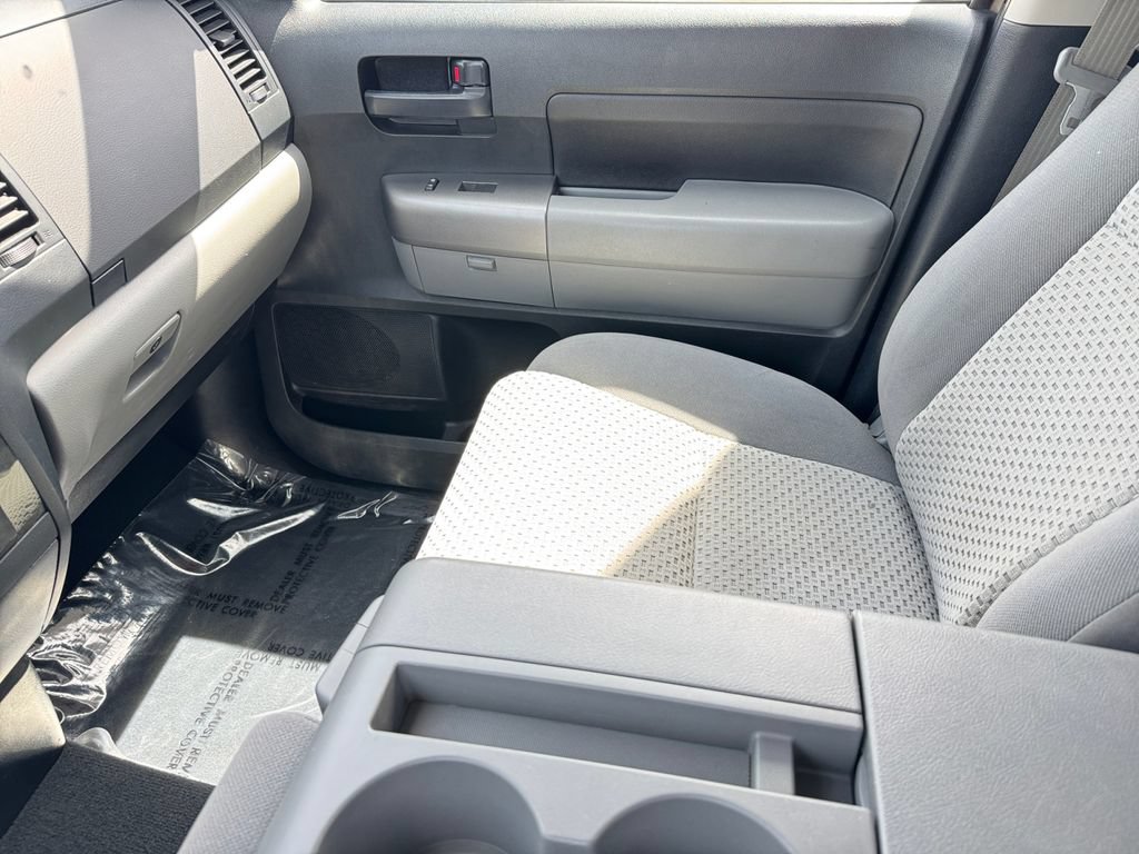 Used 2013 Toyota Tundra 4x4 Double Cab w/ Tow Pkg image 30