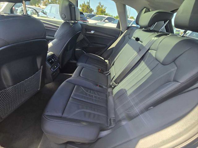 Used 2023 Audi Q5 e Premium w/ Convenience Package image 20