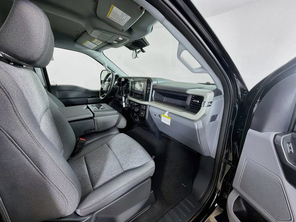New 2027 Ford F350 XL w/ STX Appearance Package AWD/4WD image 15