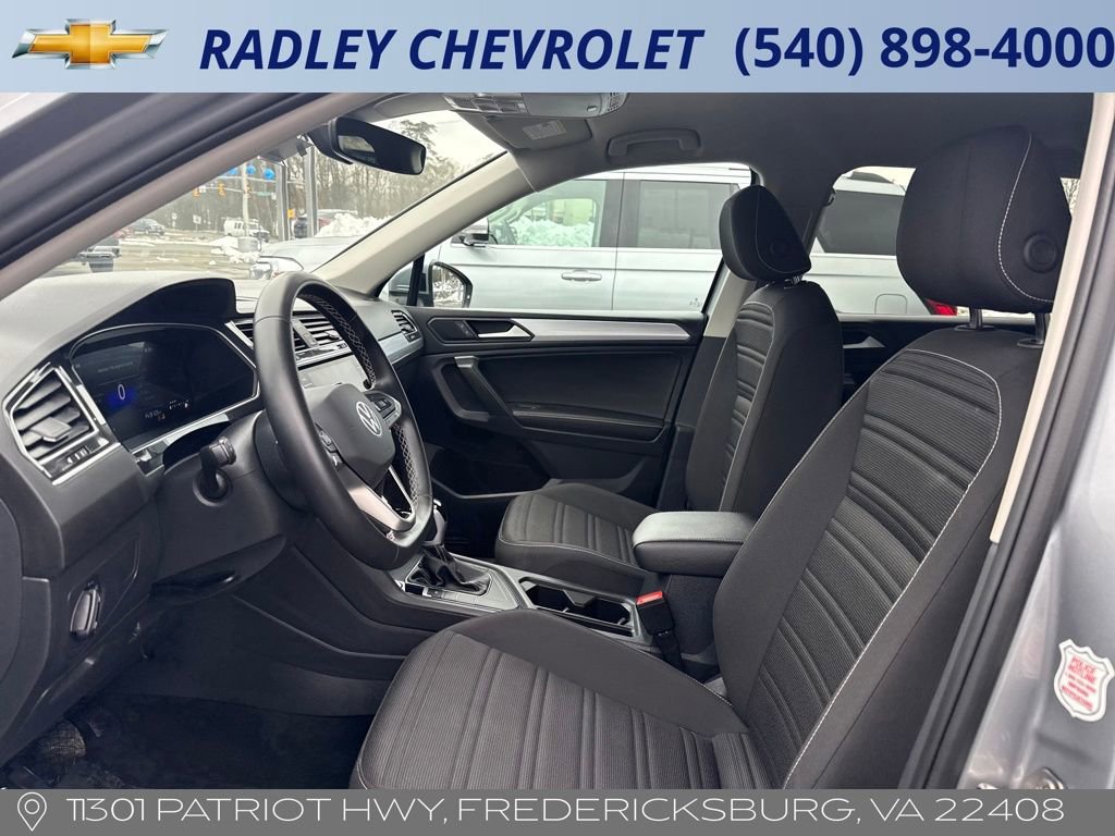 Used 2024 Volkswagen Tiguan S image 3