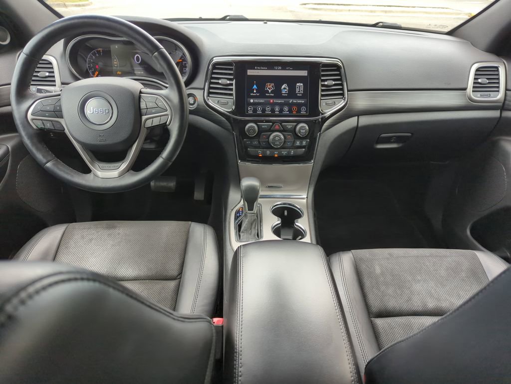 Used 2019 Jeep Grand Cherokee Altitude image 14