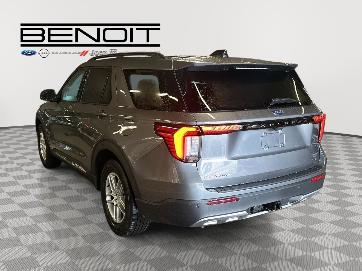 New 2025 Ford Explorer Active w/ Active Comfort Package image 7