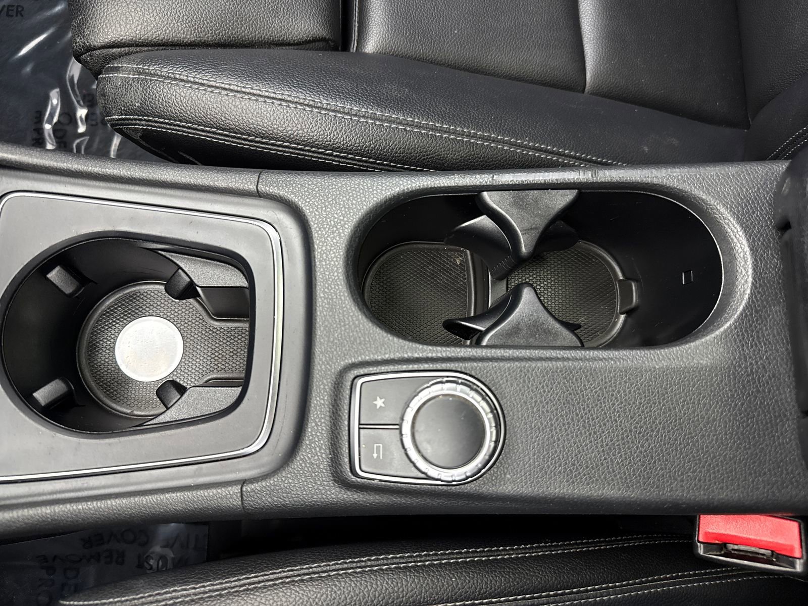 Used 2018 Mercedes-Benz CLA 250 image 31