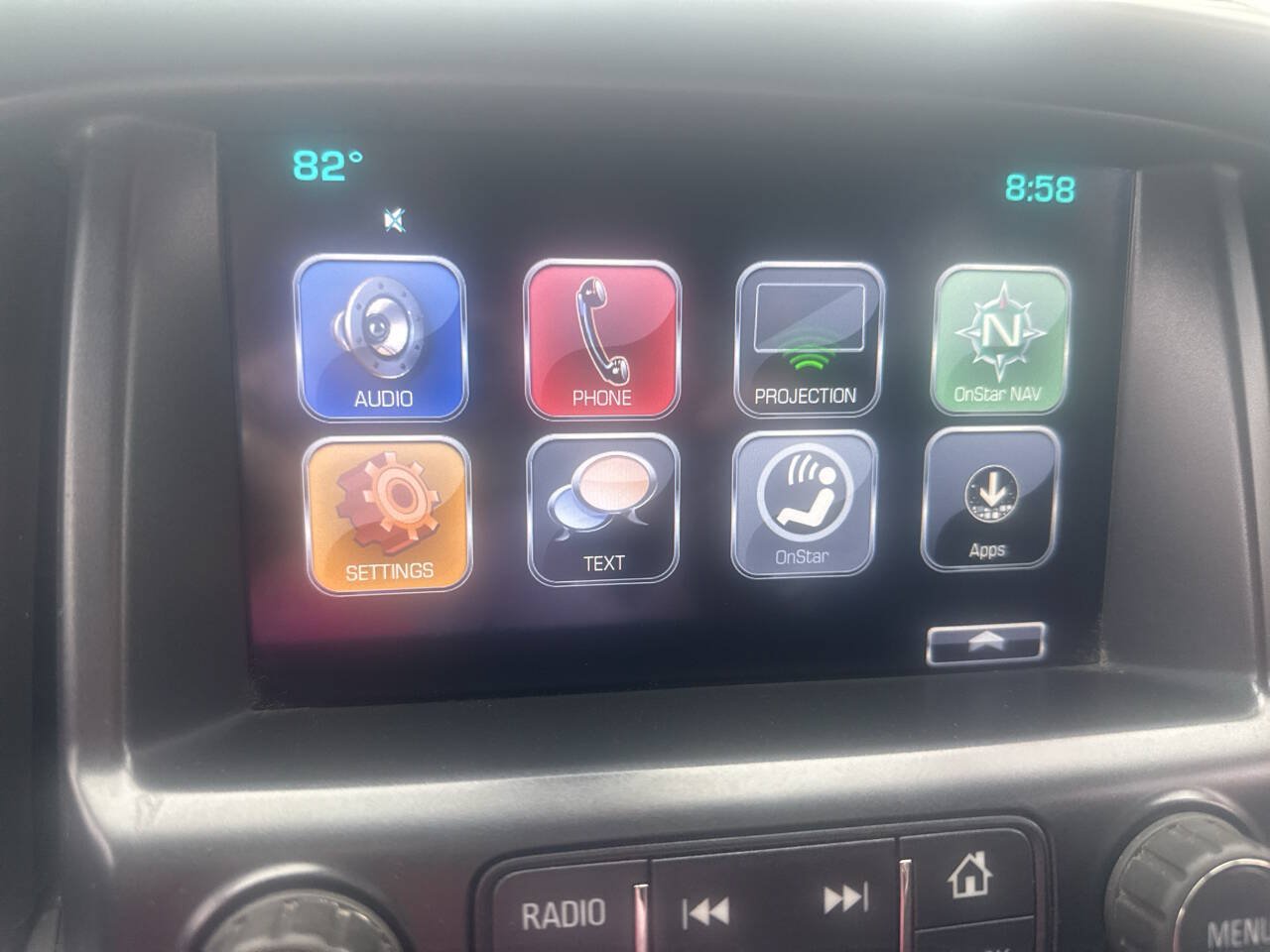 Used 2017 GMC Canyon SLE w/ All Terrain X Package AWD/4WD image 43