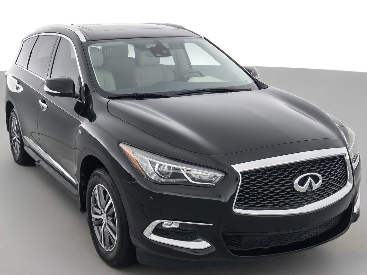 Used 2019 INFINITI QX60 Luxe w/ Essential Package