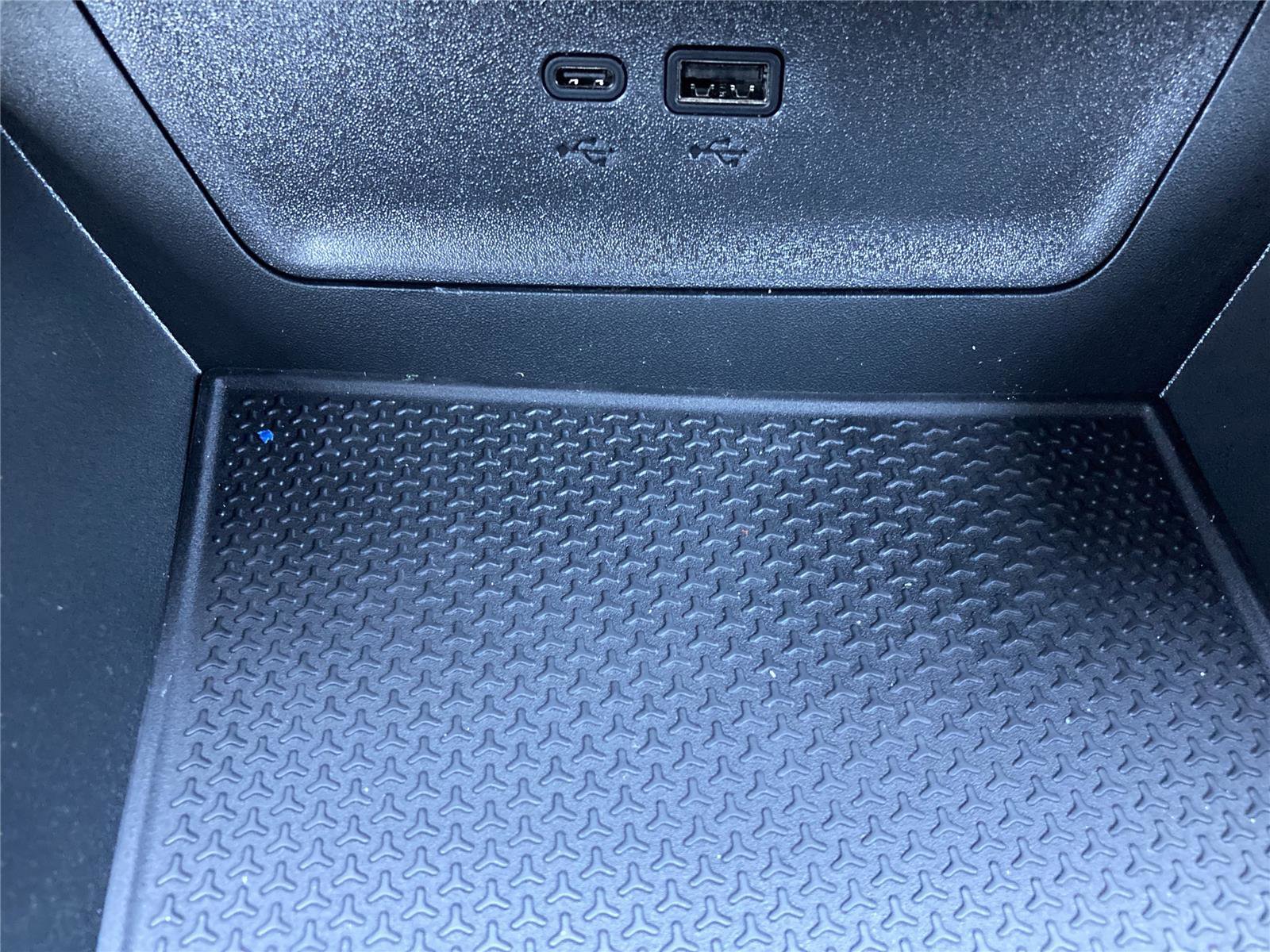 New 2026 Chevrolet Equinox LT w/ Convenience Package II image 23