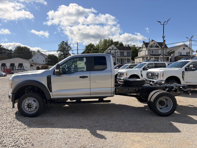 New 2027 Ford F450 XL w/ XL Chrome Package AWD/4WD image 4