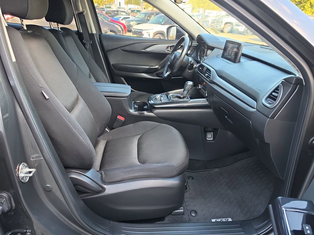 Used 2018 MAZDA CX-9 Sport image 30