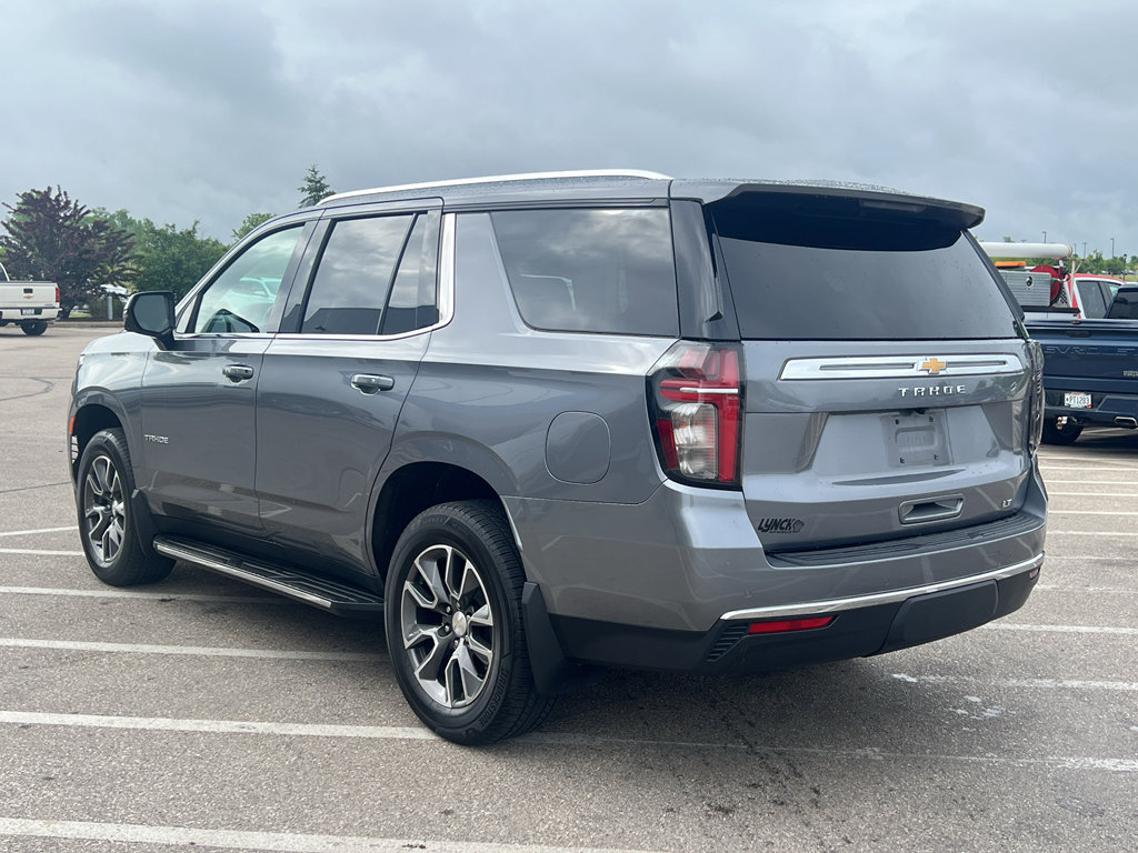 Used 2022 Chevrolet Tahoe LT w/ Luxury Package AWD/4WD image 3