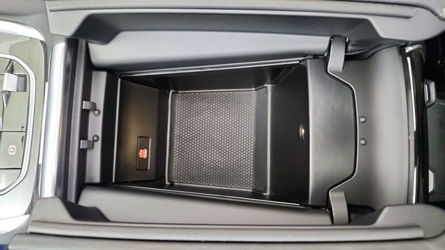 Used 2026 BMW X7 xDrive40i w/ M Sport Package AWD/4WD image 56