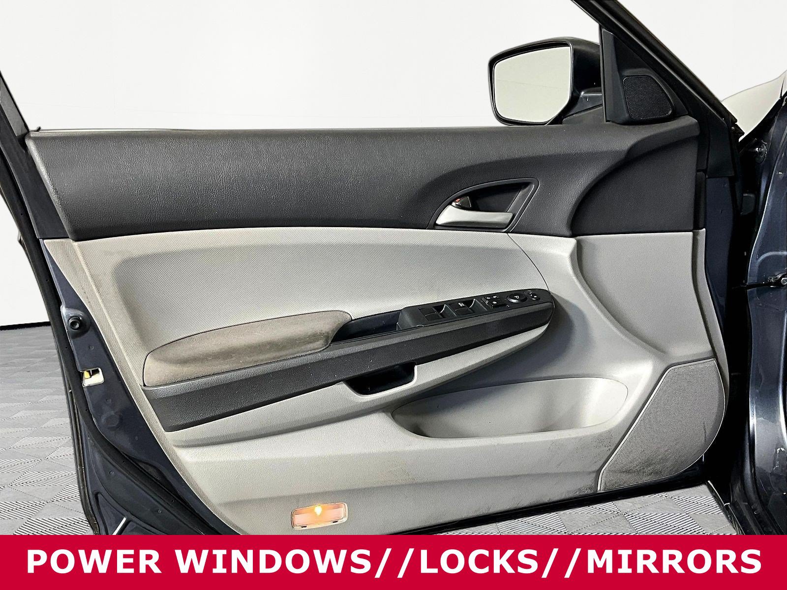 Used 2010 Honda Accord LX image 17