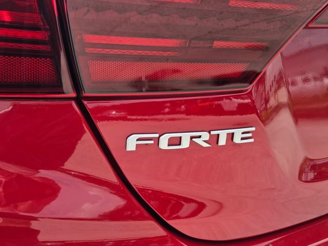 Used 2024 Kia Forte GT-Line FWD image 10