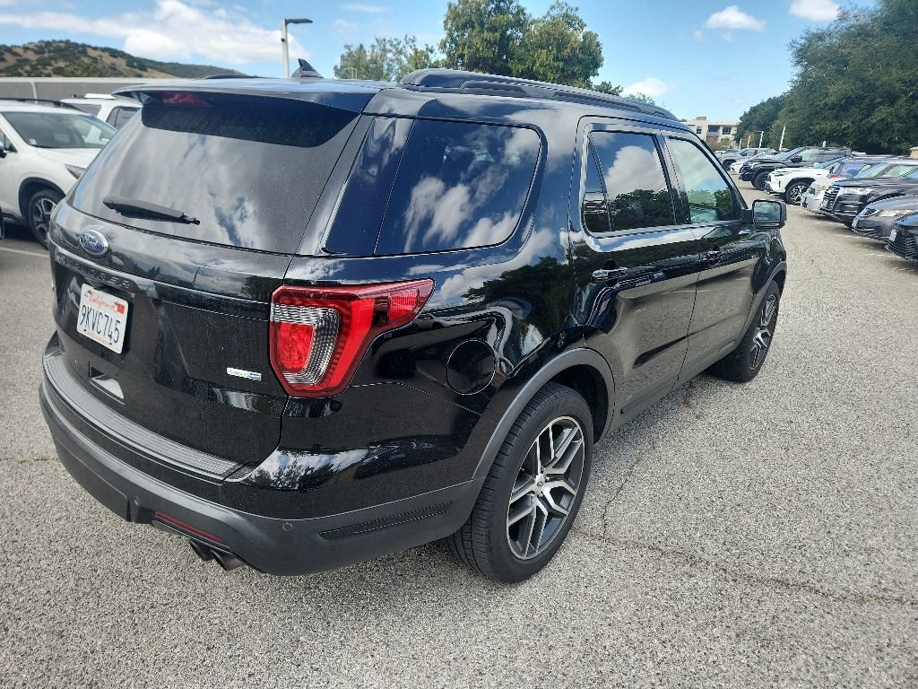 Used 2018 Ford Explorer Sport w/ Equipment Group 401A AWD/4WD image 5