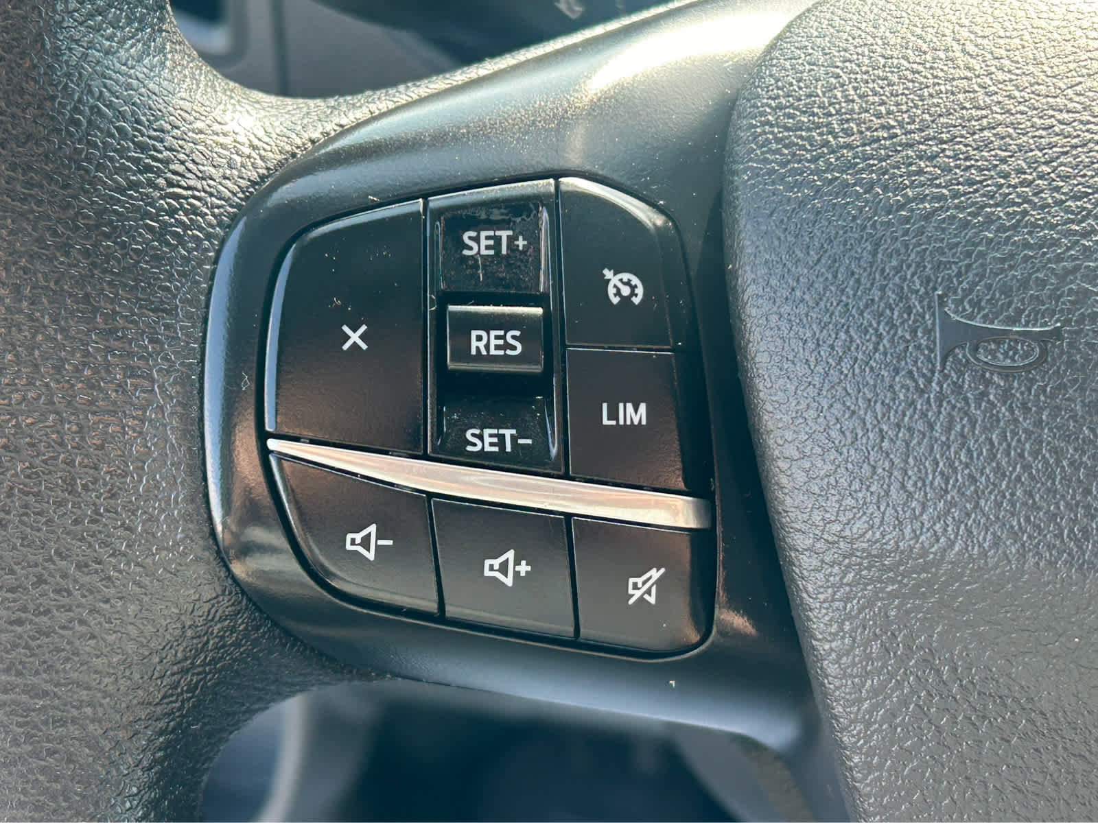 Used 2023 Ford Transit 250 w/ Load Area Protection Package image 22