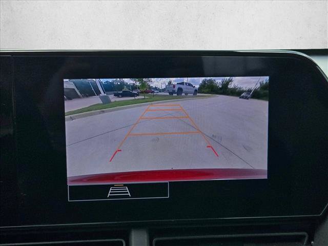 Used 2025 Chevrolet Trax RS w/ Sunroof Package FWD image 13