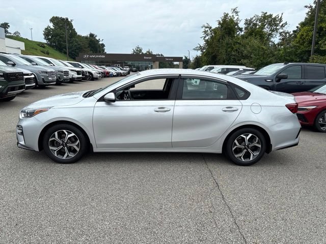 Used 2021 Kia Forte LXS FWD image 2