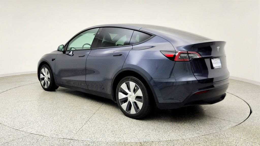 Used 2023 Tesla Model Y Long Range AWD/4WD image 7
