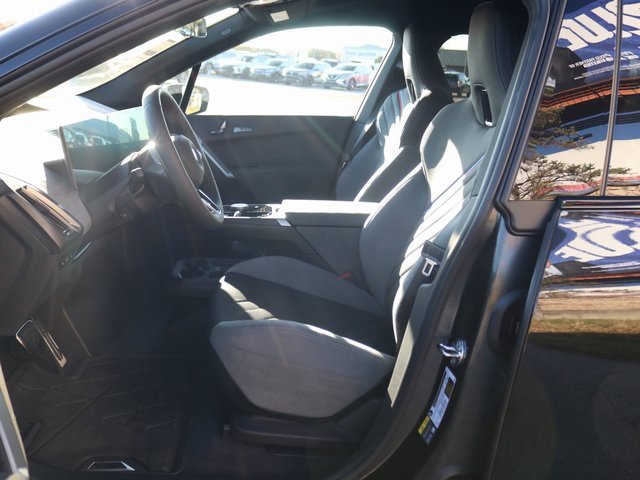 New 2026 BMW iX xDrive60 w/ M Sport Package image 6